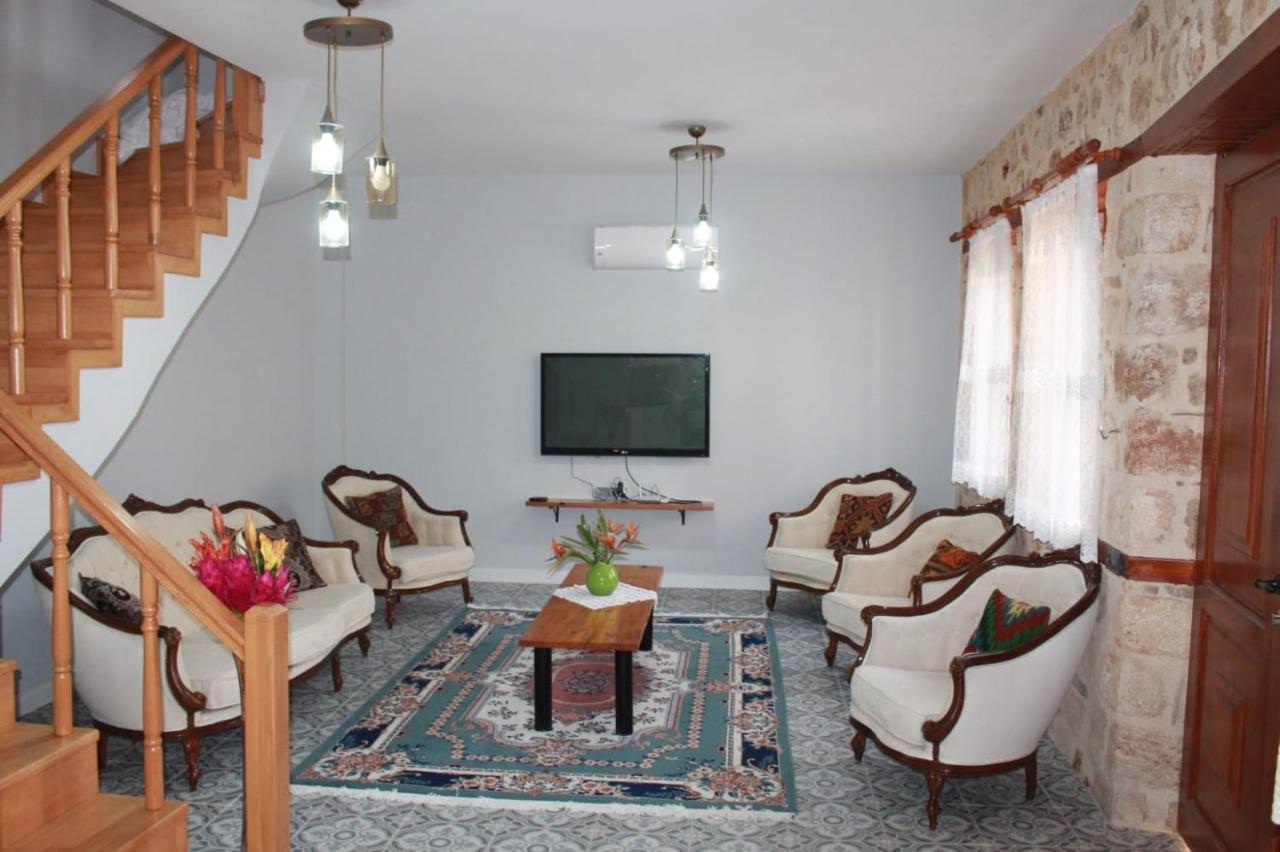 Leila Old House Villa Antalya Buitenkant foto